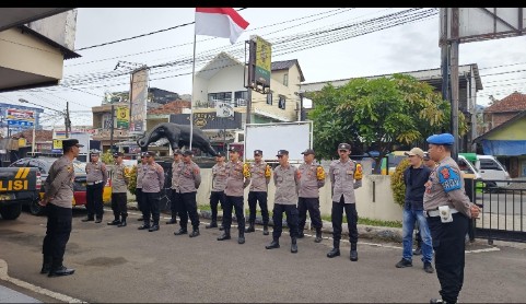 Pimpin Apel Pagi, Kapolsek Cikijing Berikan Semangat dan Tingkatkan Integritas Anggota